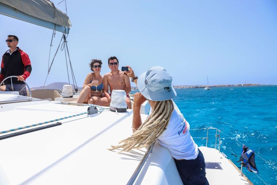Corralejo: Adults-Only Catamaran Day Trip to Lobos Island - The crew and the small-group atmosphere