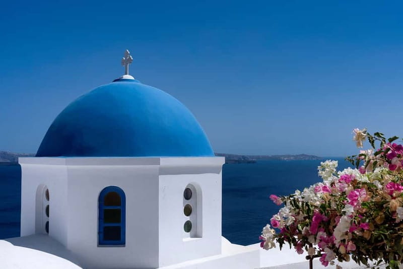 Crete: Santorini Day Trip with Fast Ferry Cruise - Guides, languages, and group organization