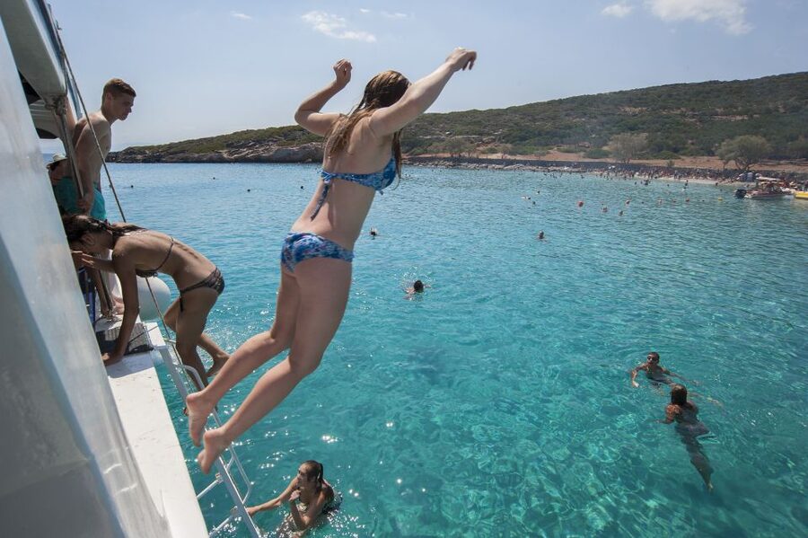 Crete: Spinalonga, Elounda, & Agios Nikolaos Boat Tour & BBQ - Who will enjoy this Crete boat tour