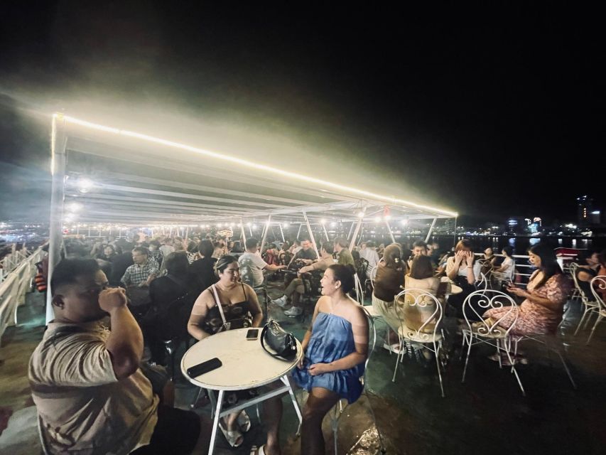 Da Nang: Han River Night Boat Trip with Show on Weekends - A $6 introduction to Da Nang after dark