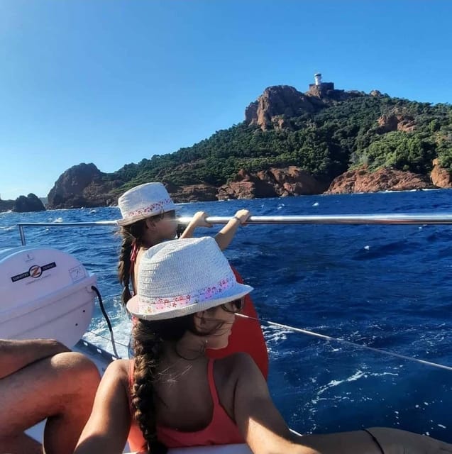 Denia: Cova Tallada Catamaran Tour and Swimming Stop - Music, a Drink, and Time to Slow Down
