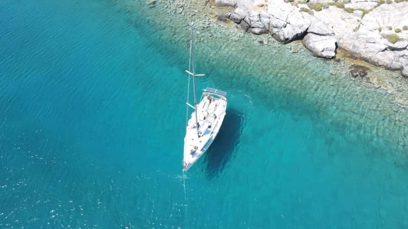 Dia Sailing Cruise With All-inclusive Meal And Drinks - Sailing north from Heraklion to Dia Island