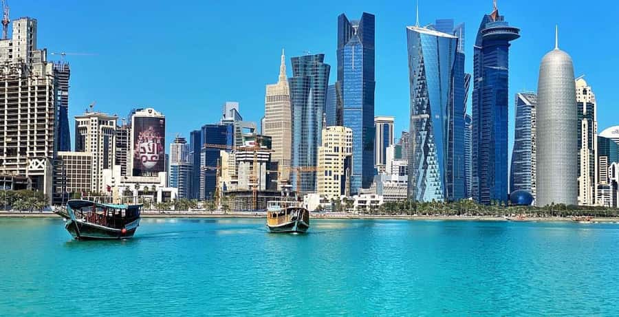 Doha: Traditional Dhow Cruise with Dinner Option - Arabic Qahwa, tea, and the dinner choice