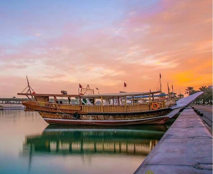 Doha: Traditional Dhow Cruise with Dinner Option - Setting off from Doha’s Corniche