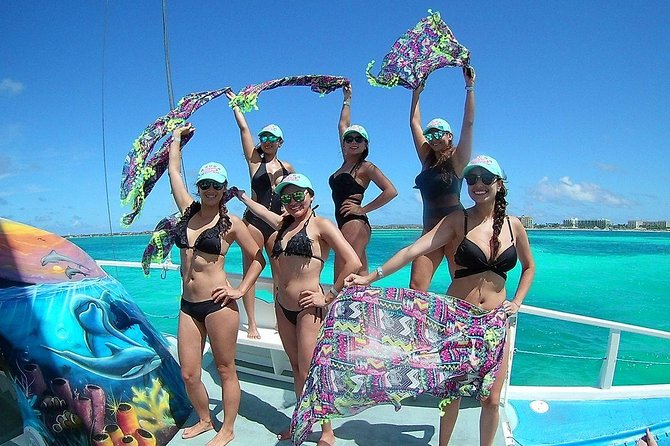 Dolphin Catamaran Snorkel and Sail with Open Bar - First Stop: The Antilla Shipwreck