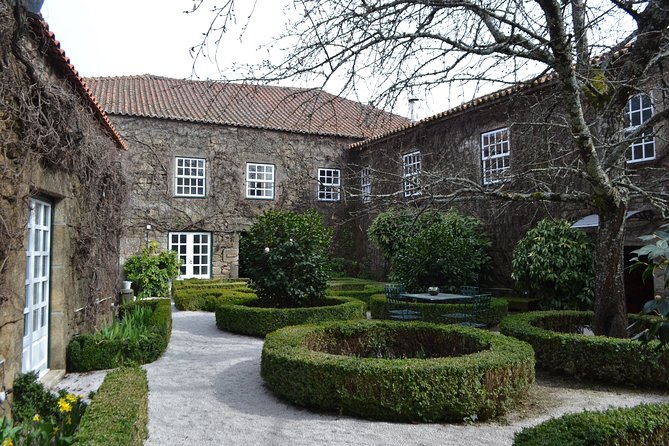 Douro Valley Tour: 2 Vineyard Visits, River Cruise, Winery Lunch - Guides make a real difference