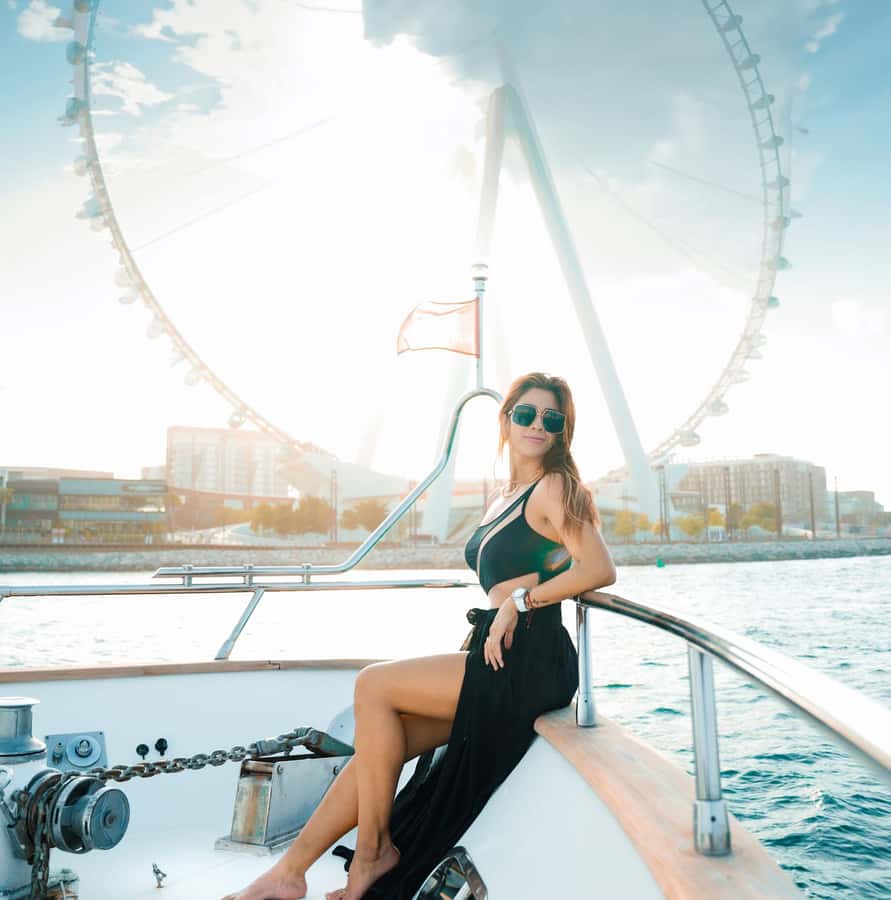 Dubai: Instagrammable Yacht Tour with Drinks & Ain/JBR Views - A yacht view of Dubai Marina, Ain Dubai, and JBR