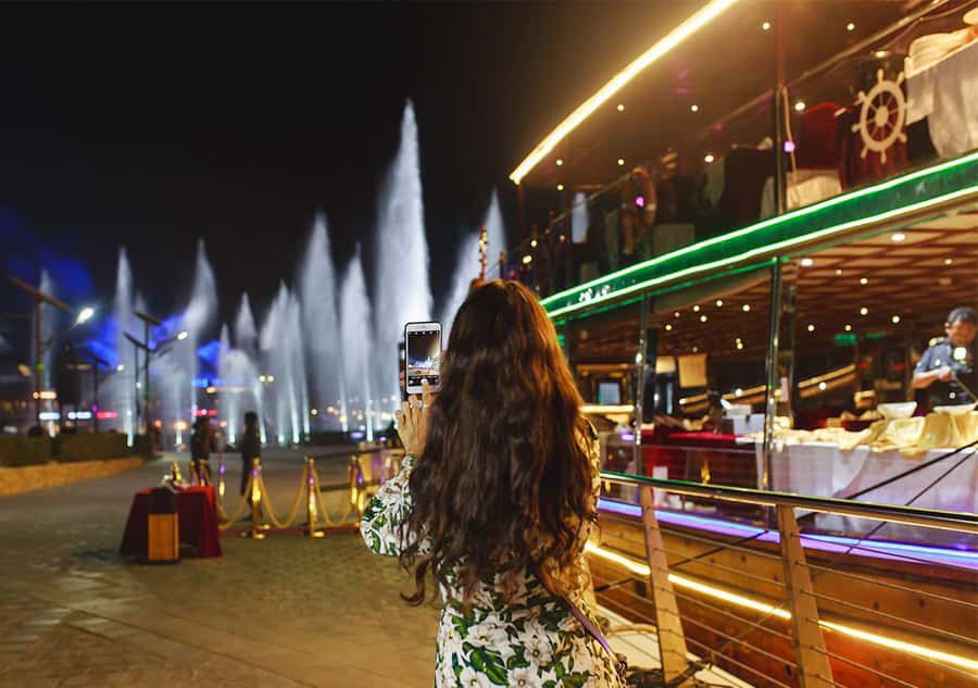 Dubai: Luxury Canal Dinner Cruise with Optional Transfers - Why Dubai Water Canal makes a good dinner setting