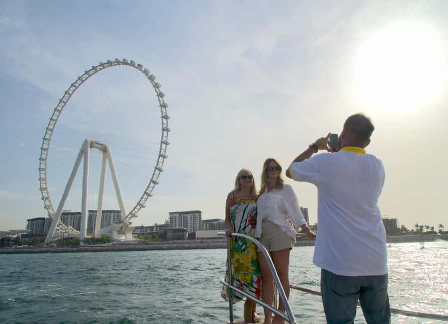 Dubai: Luxury Sunset Yacht Tour with Snacks and Drinks - The $21 price and what you receive