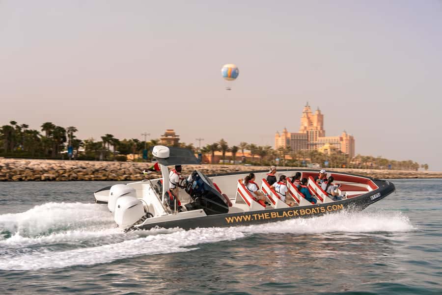 Dubai Marina: 1-Hour Luxury Sightseeing Speedboat Tour - JBR and Ain Dubai from the water