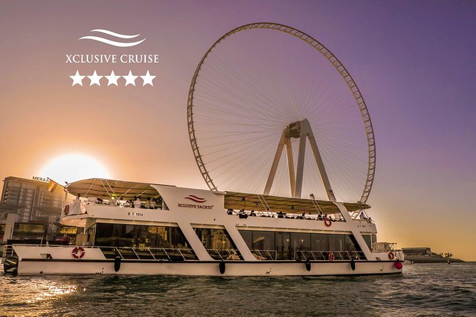 Dubai Marina Dinner Cruise with Live Music & Open Bar - Why this cruise works so well at night