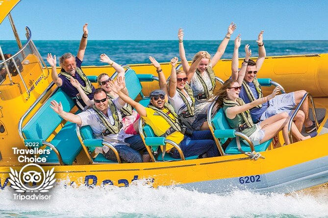 Dubai Marina Guided Sightseeing High-Speed Boat Tour - What the guides add to the experience