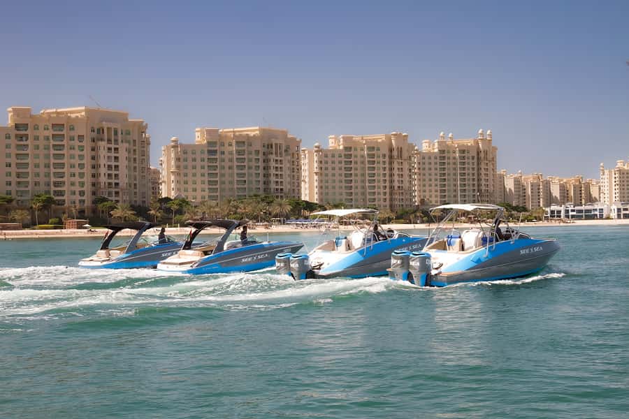 Dubai: Marina Private Boat Tour & Palm Jumeirah Sightseeing - The 80-minute route through Jumeirah Beach Residence