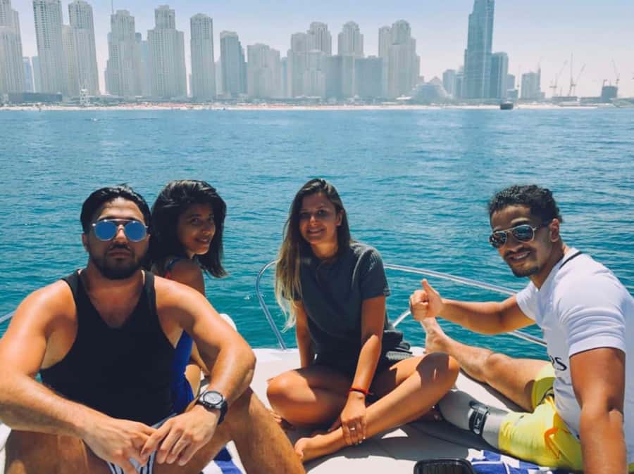 Dubai: Private Sea Escape Cruise - Swim, Tan & Sightsee - Choosing one, two, or three hours