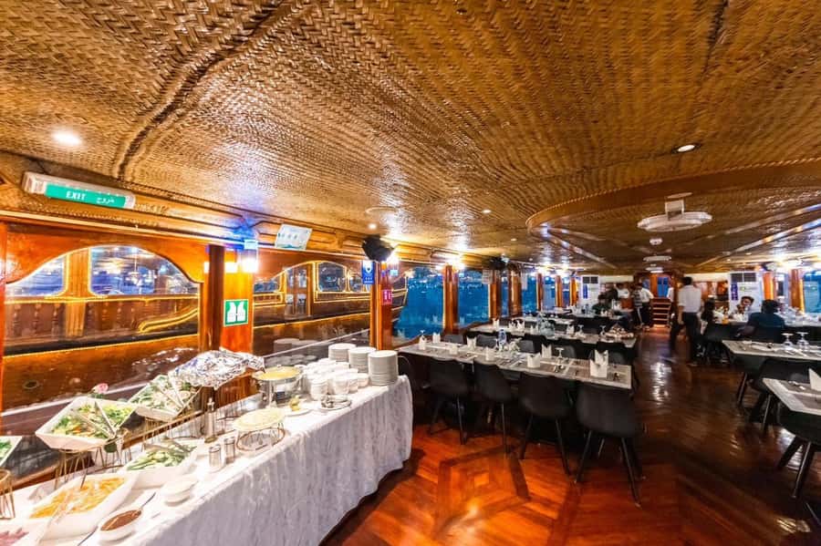 Dubai: Scenic Dhow Cruise with Buffet Dinner and Live Shows - Boarding at Dubai Old Village
