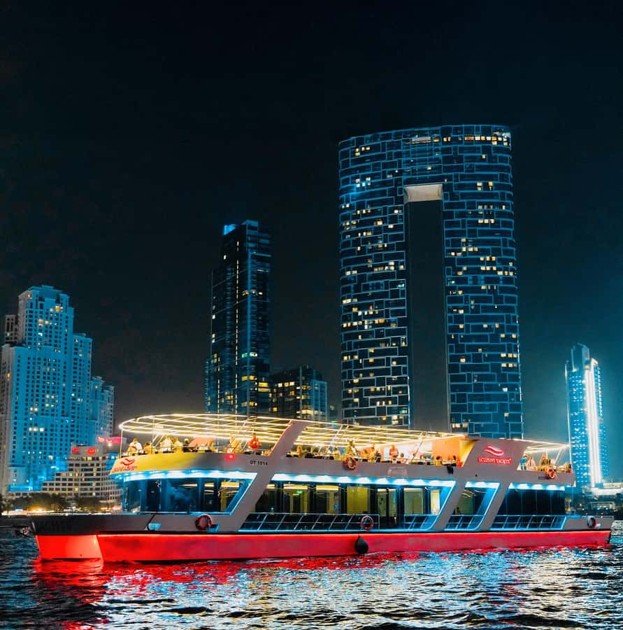 Dubai: Sunset or Dinner Cruise with Live Music & Open Bar - Key details before you book