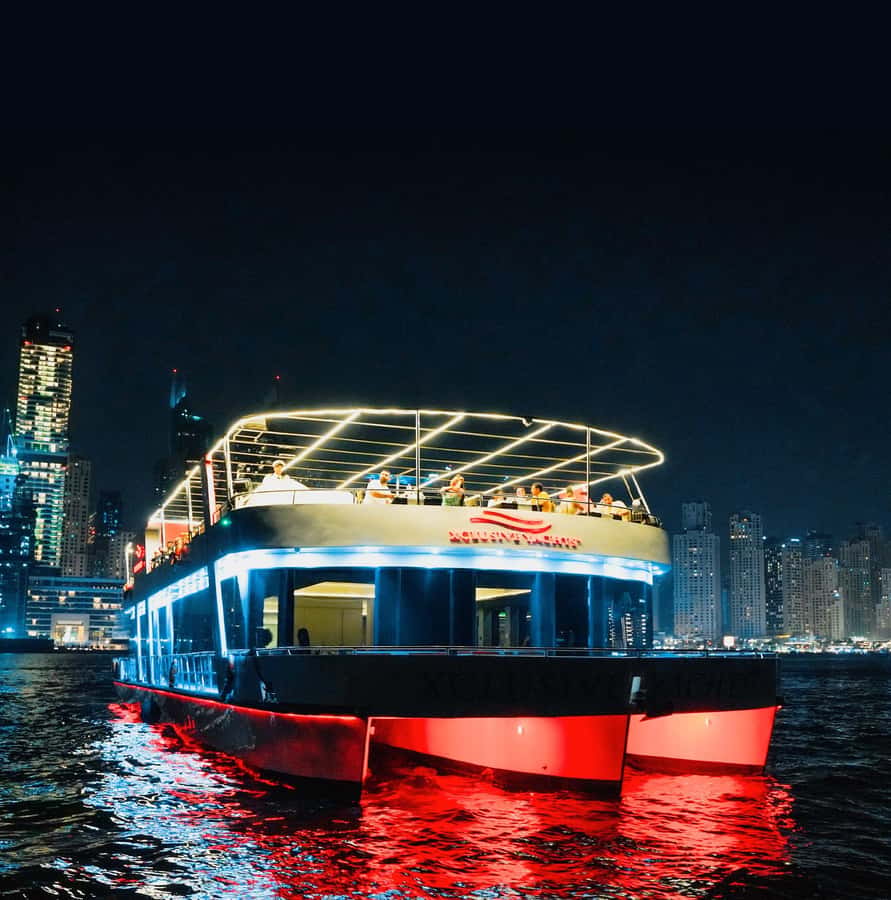 Dubai: Sunset or Dinner Cruise with Live Music & Open Bar - A sunset cruise with Dubai’s skyline as the dining room