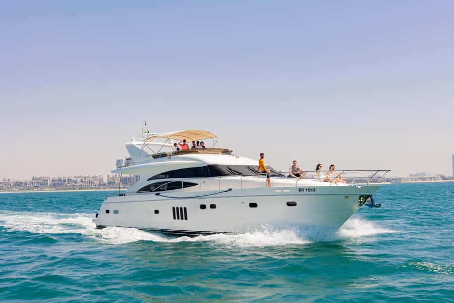 Dubai: The Luxury Yacht Tour with Live BBQ Option - Burj Al Arab and the royal coastline