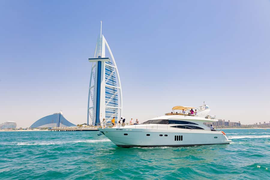 Dubai: The Luxury Yacht Tour with Live BBQ Option - BBQ food, drinks, music, and the onboard bar