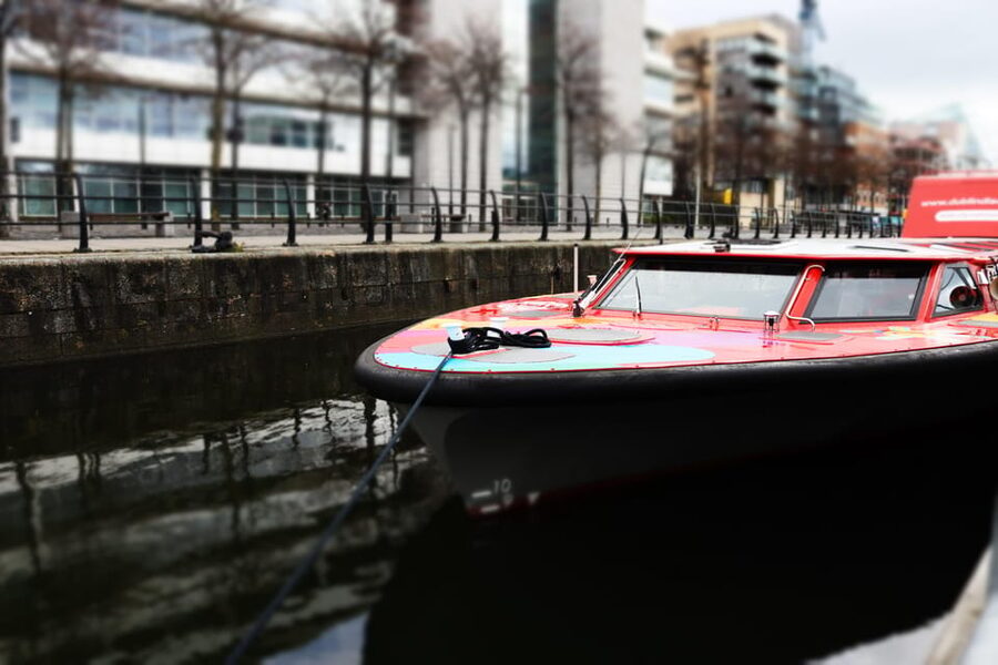 Dublin: River Liffey Sightseeing Cruise - Weather, comfort, and the short length