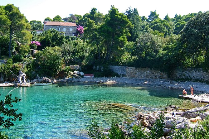 Dubrovnik: 3 Islands Boat Tour with Lunch & drinks(FR, ES, EN) - What makes this Dubrovnik boat tour worth considering