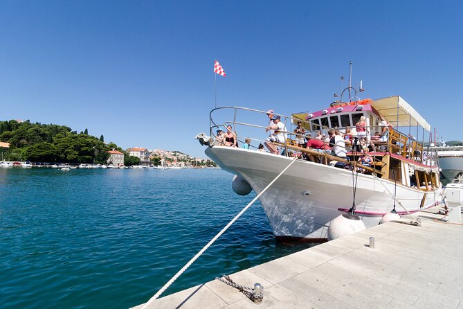 Dubrovnik: 3 Islands Boat Tour with Lunch & drinks(FR, ES, EN) - What the $72.56 price really buys