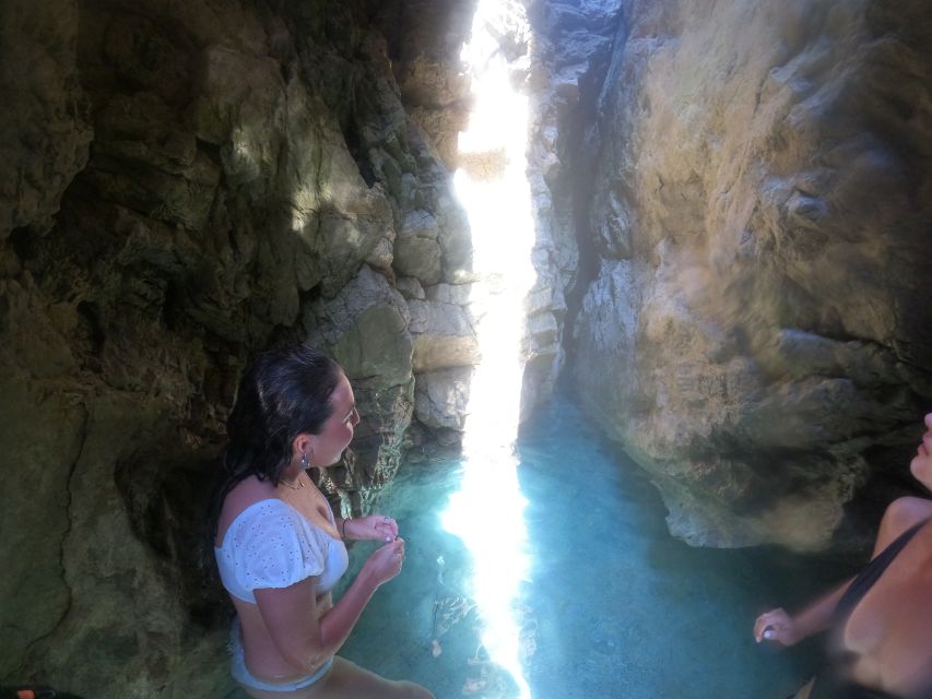 Dubrovnik: Blue & Green Caves Private Boat Tour with Drinks - Swimming, safety, and what to pack