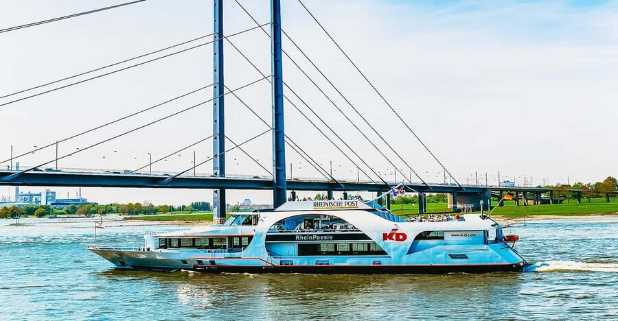 Düsseldorf: City Sightseeing Cruise on the Rhine - Who will enjoy this cruise most?