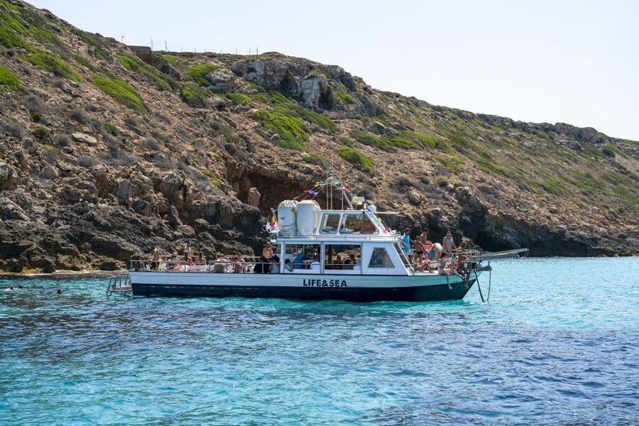 El Arenal, Mallorca: Bay of Palma Boat Tour with Snorkeling - A short boat escape from Playa del Arenal