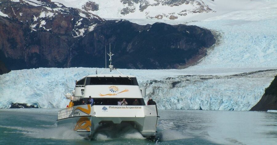 El Calafate: All Glaciers Boat Trip - Starting early from El Calafate