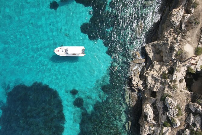 Favignana and Levanzo, Egadi islands tour by boat from Trapani - The Lovers’ Cave and the route to Levanzo