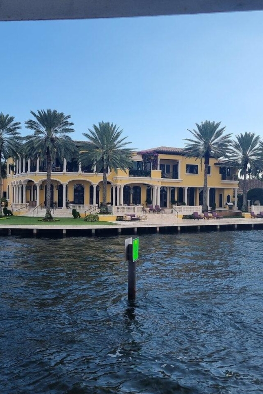 Fort Lauderdale: Millionaire's Row Cruise with Drinks - Why Fort Lauderdale looks better from the water