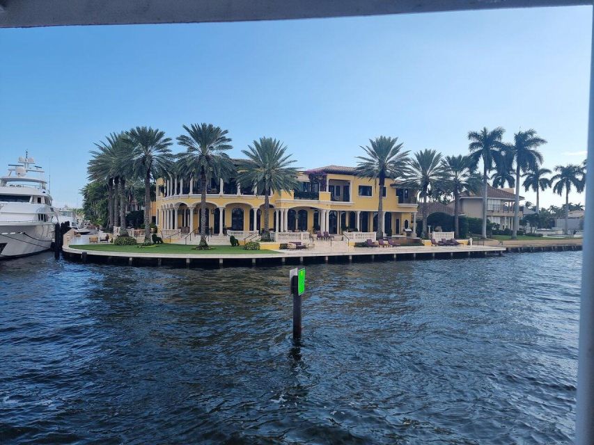 Fort Lauderdale: Millionaire's Row Cruise with Drinks - Who should book this cruise?
