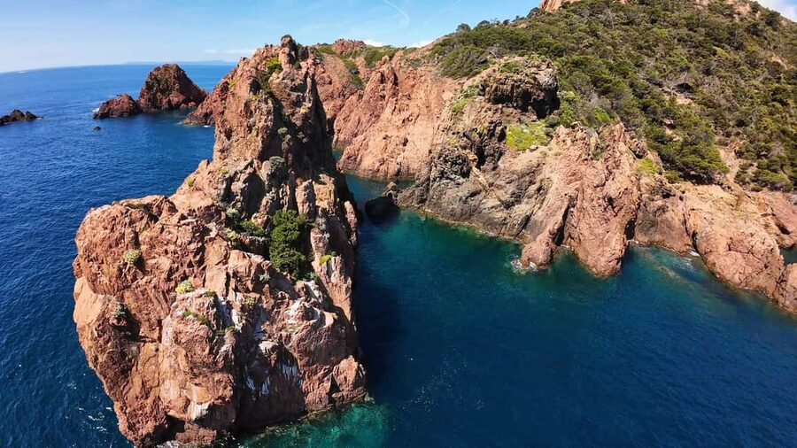 Fréjus : Esterel Calanques Cruise (Comfort Boat) + Swim Stop - Red cliffs, secret coves, and sea-carved caves
