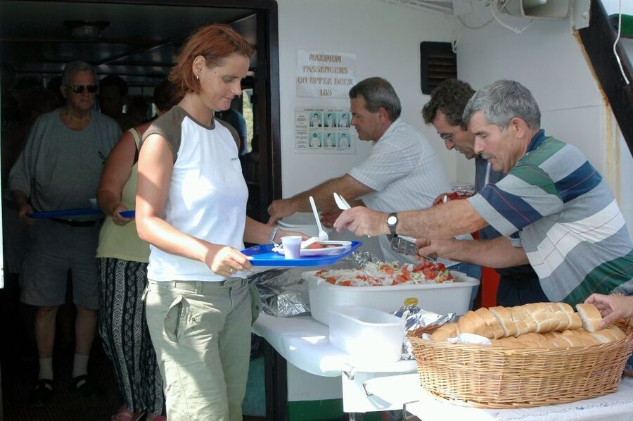 From Ag. Nikolaos: Spinalonga & Kolokytha Cruise with Lunch - Kolokytha Beach is for swimming, not a long beach walk
