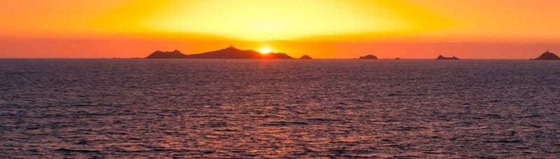 From Ajaccio: Sanguinaires Islands Boat Trip With Aperitif - Arriving at Mezzu Mare after the 30-minute crossing