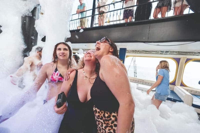 From Antalya/Kemer: All-Inclusive Party Boat with Lunch - Lovers Bay closes the day on a scenic note
