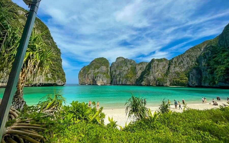 From Ao Nang: Phi Phi Islands Day Tour by Boat with Lunch - Bamboo Island brings another swim and beach stop