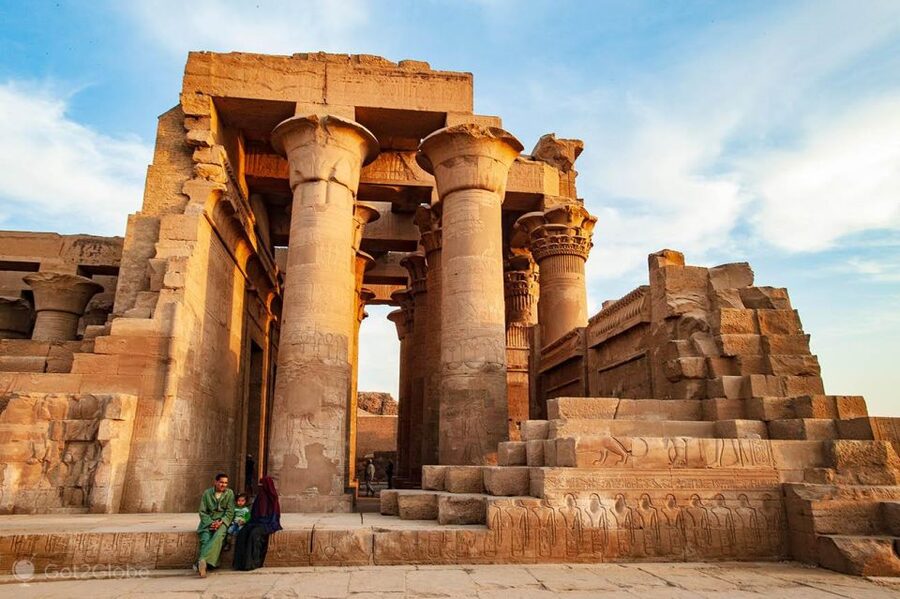 From Aswan: 3-Day Cruise to Luxor with Hot Air Balloon - What the $1,000 price really covers