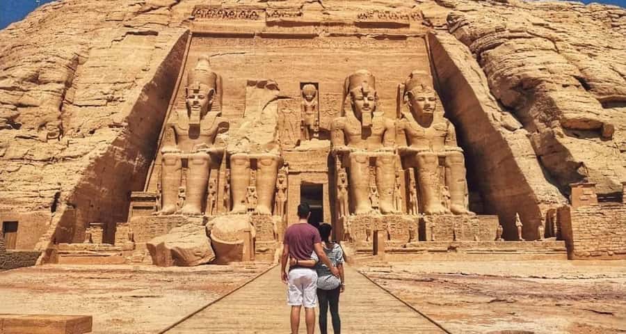 From Aswan:4 Days Nile Cruise Luxor Abu Simbel & Air Balloon - Day 2: Abu Simbel before sunrise
