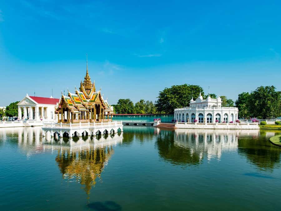 From Bangkok: Ayutthaya Temples and Boat Tour with Lunch - Wat Phra Sri Sanphet shows Ayutthaya’s royal side