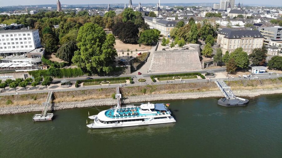 From Bonn: Rhine River to Linz Sightseeing Boat Tour - Leaving Bonn and the former government quarter