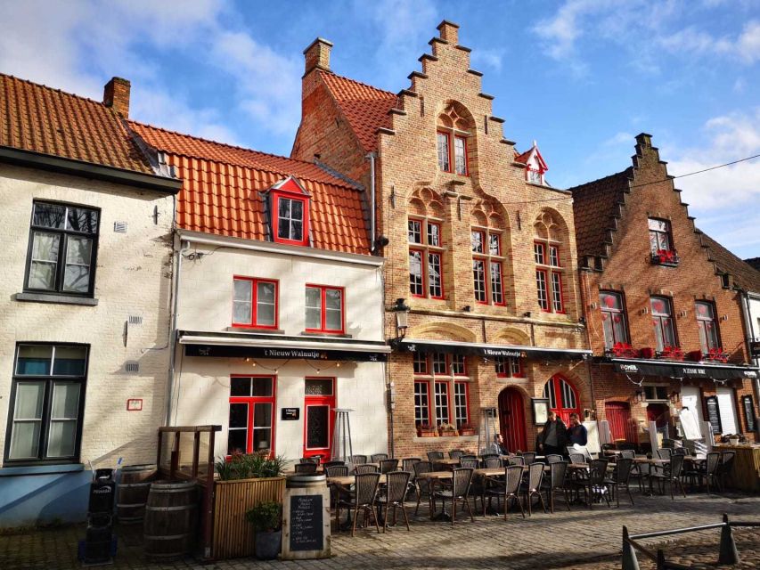 From Brussels: Bruges Day Trip with Boat Tour Option (ENG) - Leaving Brussels and crossing into Flanders