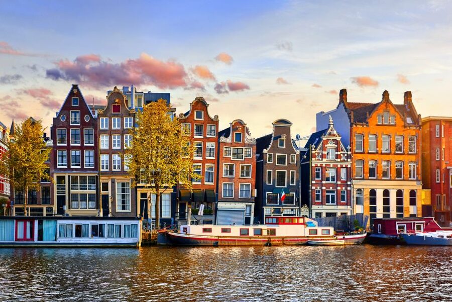 From Brussels: Day Trip to Amsterdam with Canal Boat Cruise - The coach ride from Brussels