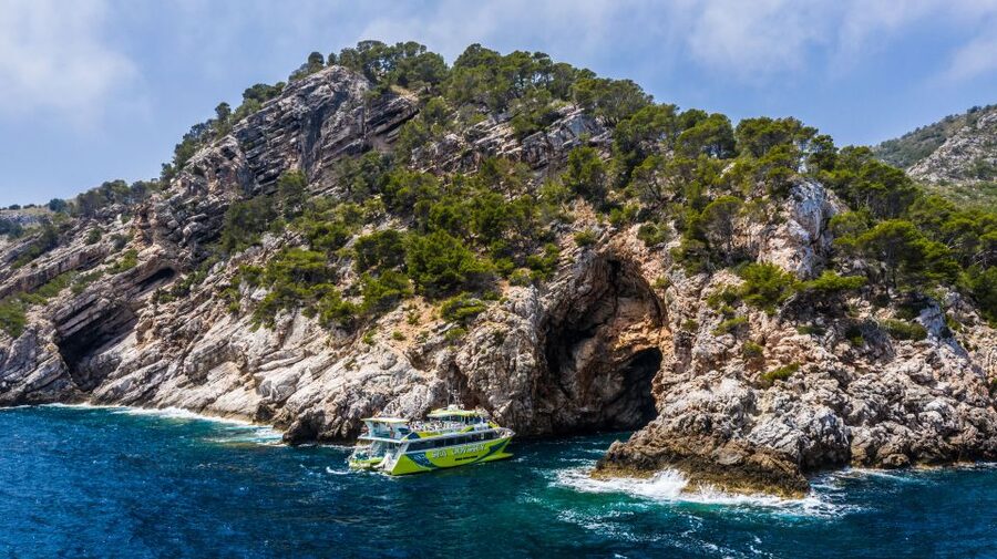 From Cala Ratjada: East Coast Glass-Bottom Boat Trip - Key points to know before booking