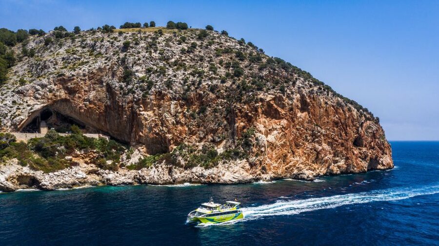 From Cala Ratjada: East Coast Glass-Bottom Boat Trip - The 2.5-hour route through four coastal sights