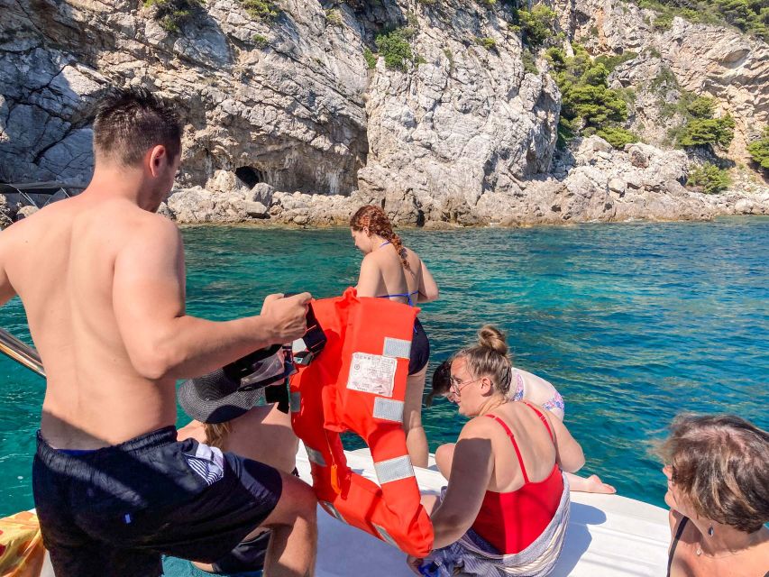 From Dubrovnik/Cavtat: Blue Cave, Sunj Beach Speed Boat Tour - Šunj Beach gives the tour breathing room