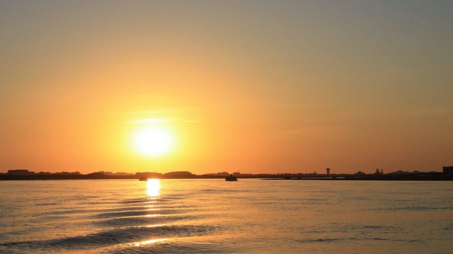 From Faro: Ria Formosa Sunset Boat Trip - Booking and Weather Tips