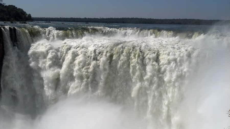 From Foz do Iguaçu: Iguazú Falls Boat Ride Argentina - Key points to know before you book