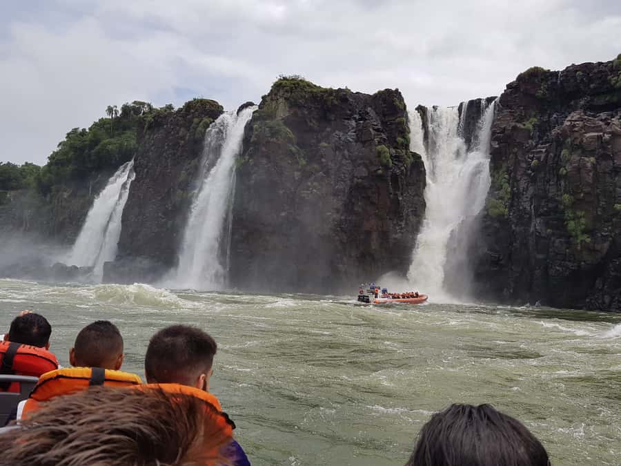 From Foz do Iguaçu: Iguazú Falls Boat Ride Argentina - Hotel pickup and the trip across the border